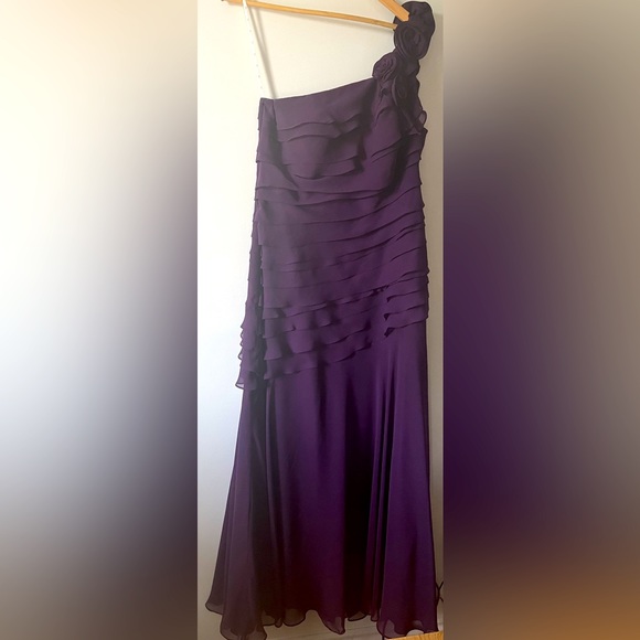 Purple Chiffon One Shoulder Dress - Picture 2 of 7